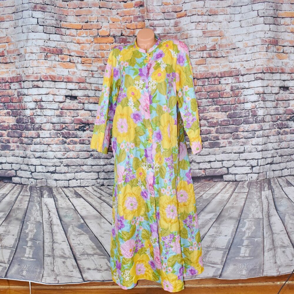 Stella Fagin for Neiman Marcus Medium Floral Print Robe House Dress